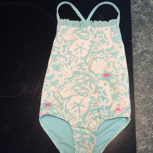 Adorable Vineyard Vines bathing suit